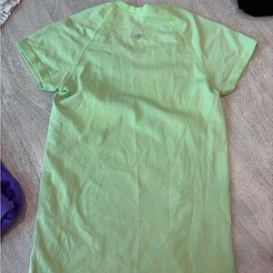 Lime Green Women Lululemon Swiftly Tech size 4